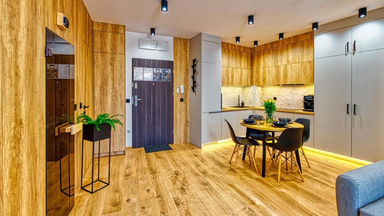 Wood Lux - 5d *